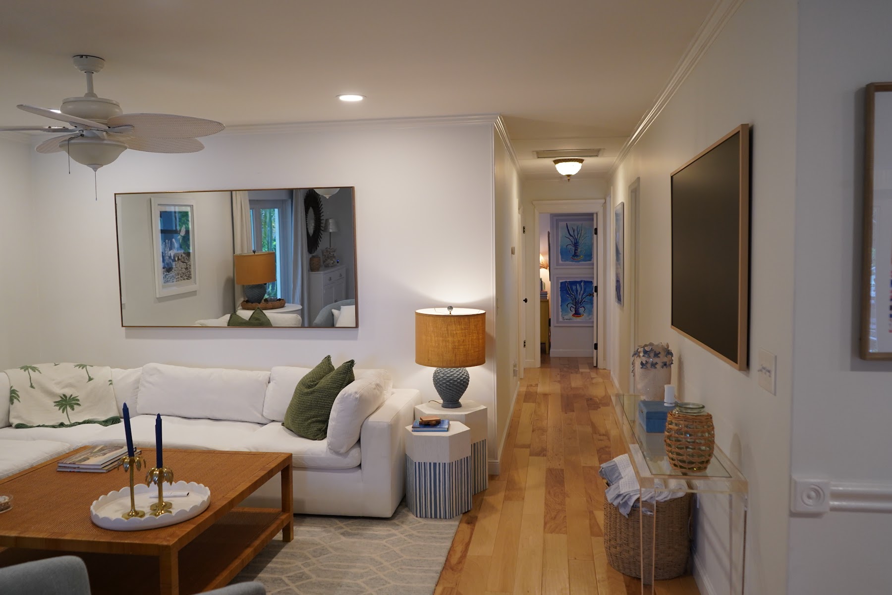 Living room and hallway connecting the bedrooms